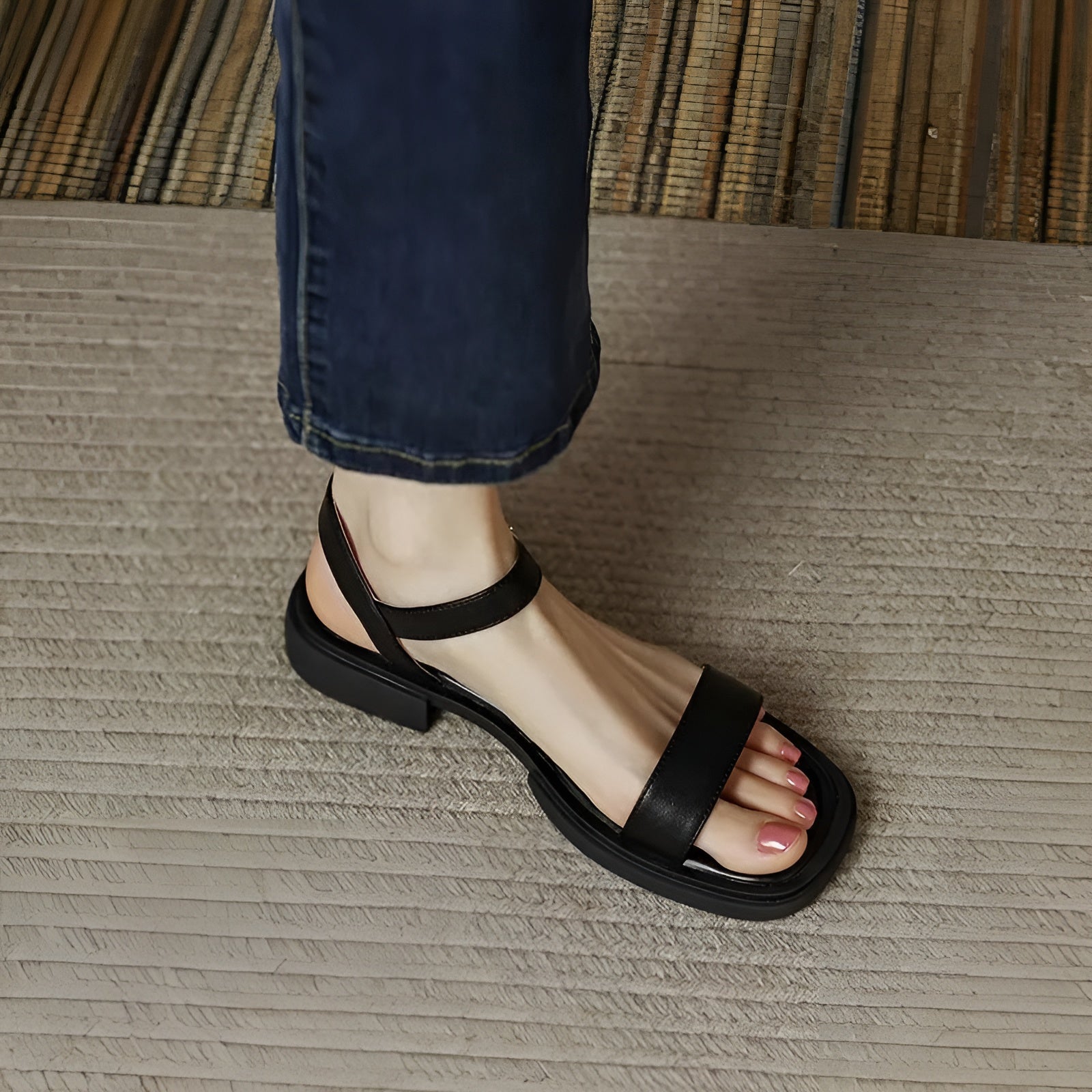 Black / 10.5