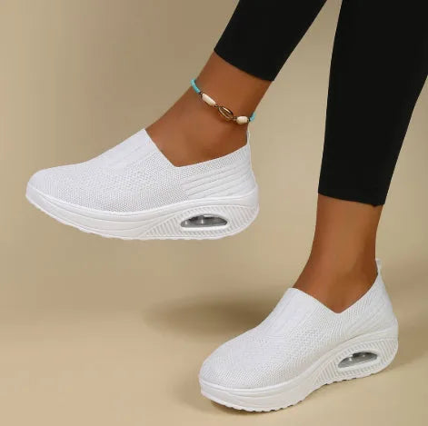 White / 12